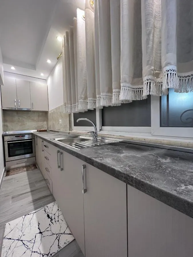 Apartment Tirana On Myslym Shyri